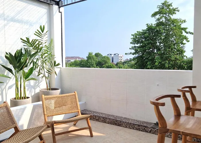 Place To - Rooftop Aparthotel 4*